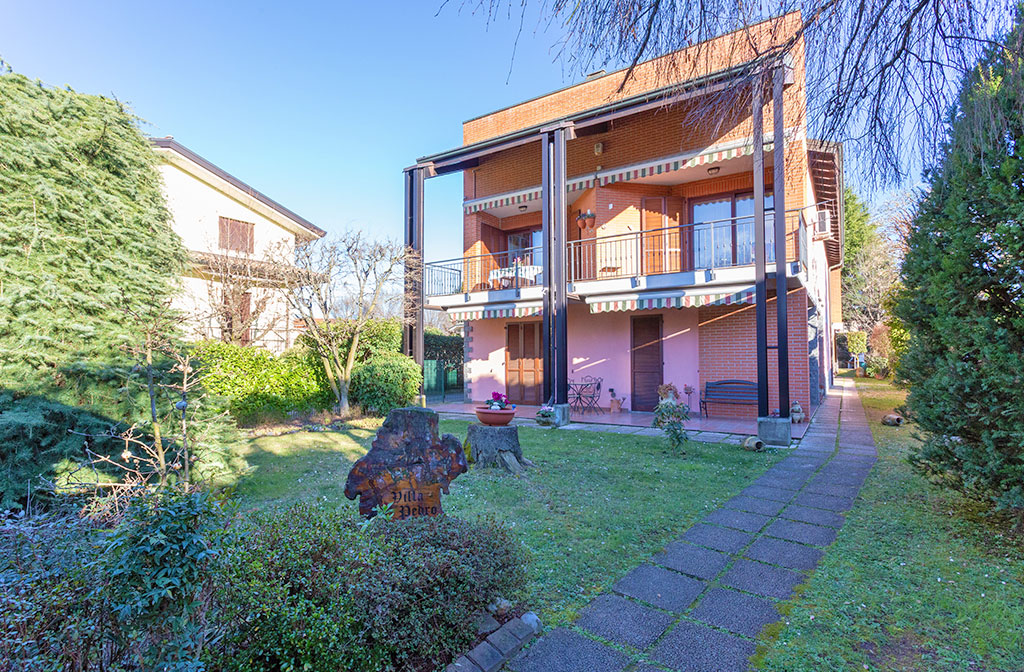 4 APPARTAMENTI ESCLUSIVI IN ELEGANTE PALAZZINA